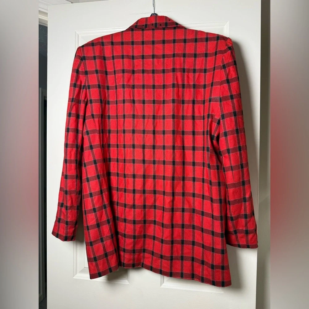 Maxamum vintage red and black plaid blazer with black rhinestone‎ embellishments